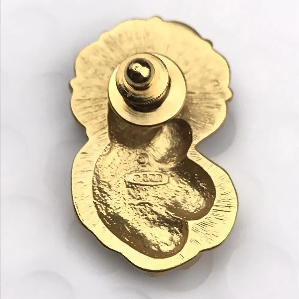 AVON Pin Brooch Madonna Child Gold Green Enamel Vintage Religious Devotional